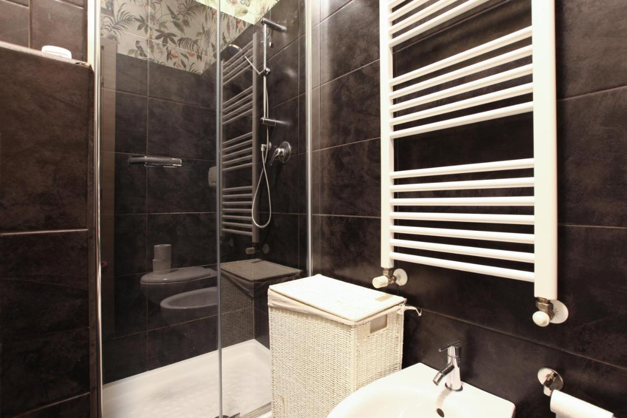 Modern Apartment Close To Shopping District Milan Extérieur photo